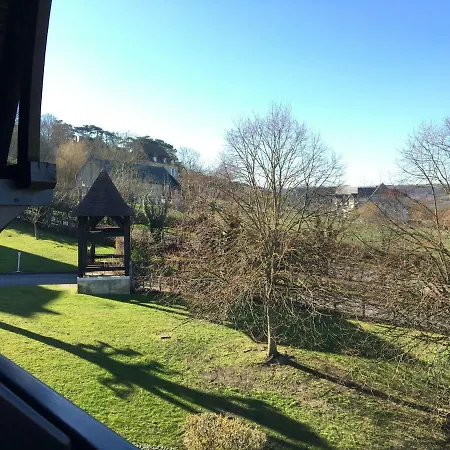 Avec Piscine Couverte Apartamento Deauville